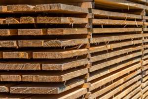 Geschnittenes Holz